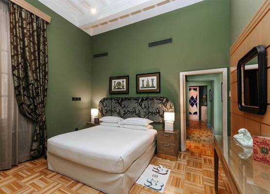 Hotel Number Nine 1