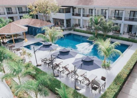 Ora Beach Resort 1