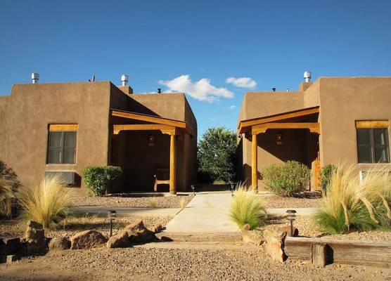 Abiquiu Inn 1