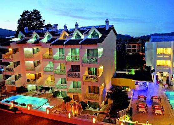 Blue Palace 1