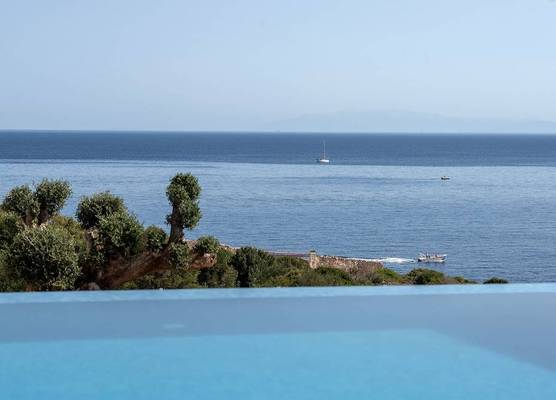 Aliv stone suites & spa 1