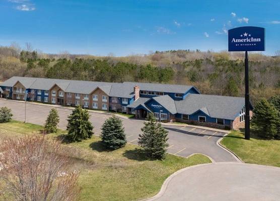 AmericInn by Wyndham Baldwin 1