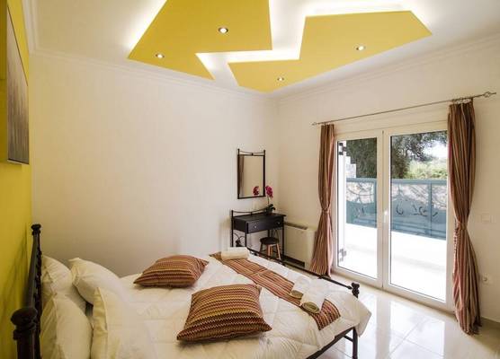 Alegria Holiday Home 1