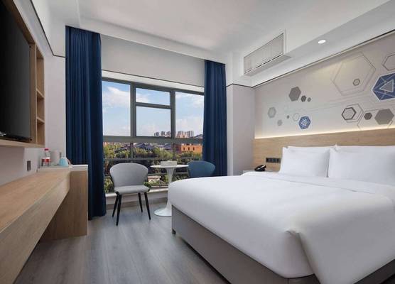 Microtel by Wyndham Kunming Guandu 1