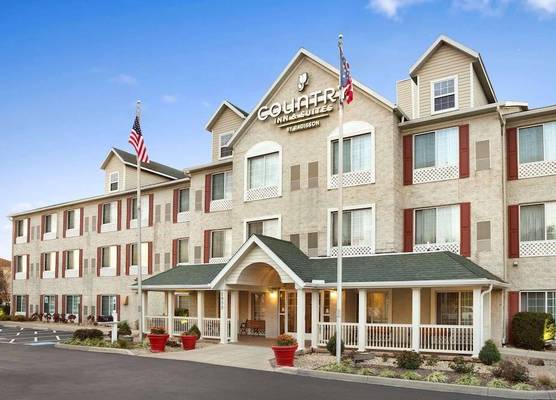 Country Inn & Suites by Radisson, Columbus Airport, OH 1