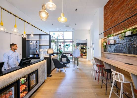 B&B HOTEL Brussels Centre Gare du Midi 1