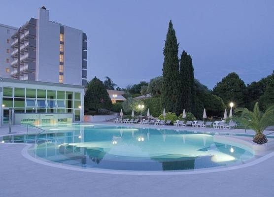 Hotel Des Bains Terme 1