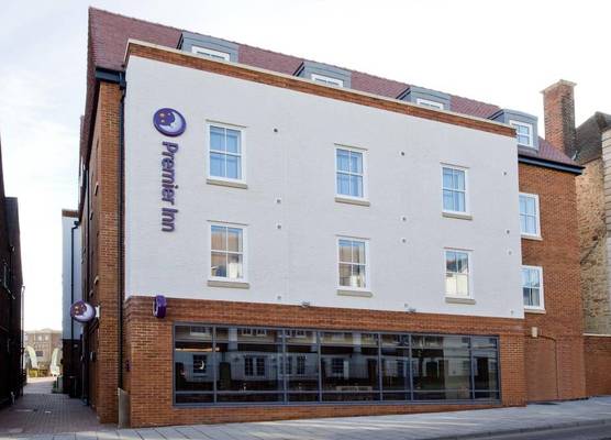 Premier Inn Letchworth Garden City 1