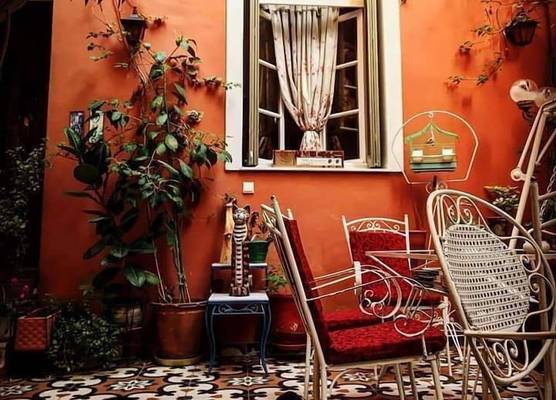 Athens Quinta 1