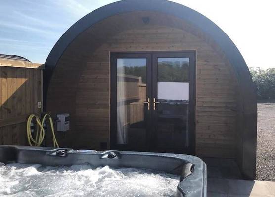 Cheshire Glamping Pods 1