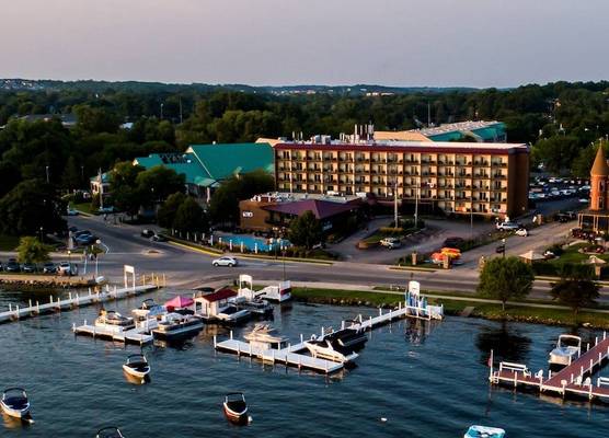 Harbor Shores on Lake Geneva 1