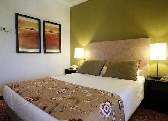 Evora Hotel 1