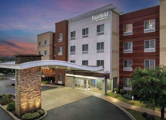 Fairfield Inn & Suites by Marriott New Castle 1