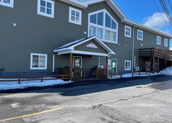 Riverview Suites 1