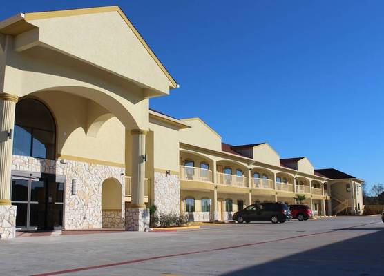 Express Inn and Suites 1