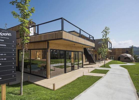Moana Eco Surf House 1