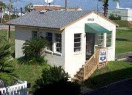 Knights Inn Corpus Christi/By the Beach 1