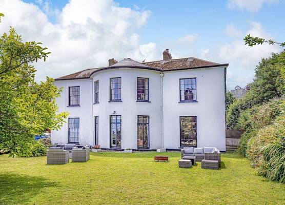 Laston House 1