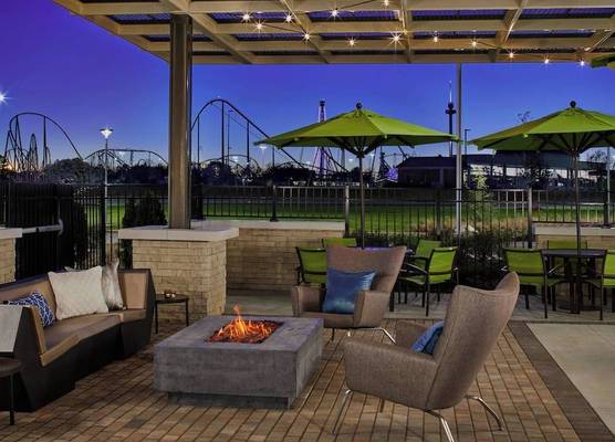 SpringHill Suites by Marriott Charlotte at Carowinds 1