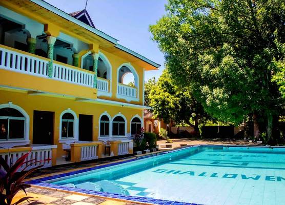Manyatta Azure Boutique Hotel 1