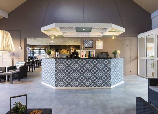 Comfort Hotel Orleans Saran 1