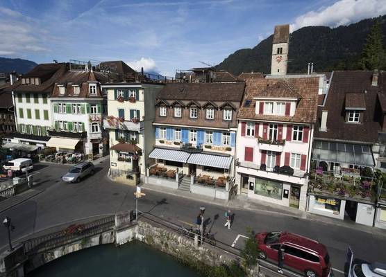 The Aarburg Hotel & Café 1