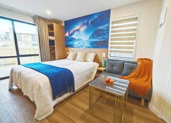 Sunshine Suites 1