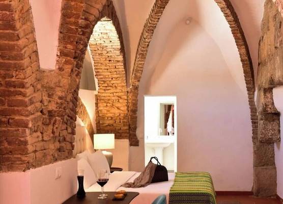 Noble House Essence Évora - by Unlock Hotels 1
