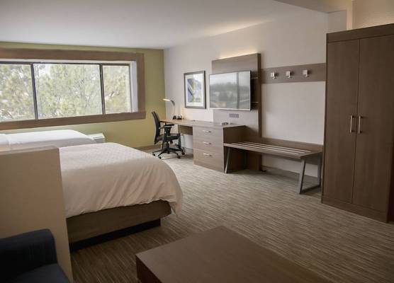Holiday Inn Express & Suites COLORADO SPRINGS NORTH by IHG 1