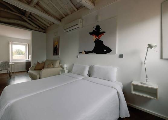 Fine Arts Studios by Olala Homes 1