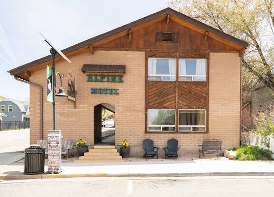 The Alpine Motel 1