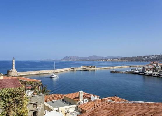 Ifigenia Lux MAISONETTE in oldtown and Villas in theriso vilage 14 km outside of chania 1