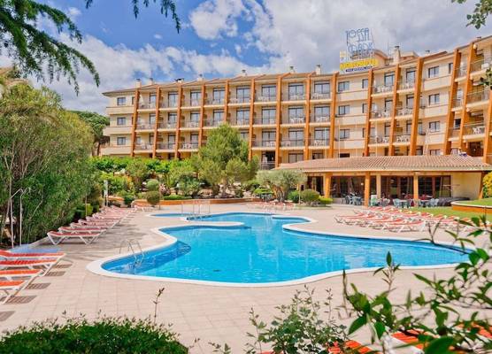 GHT Aparthotel Tossa Park 1