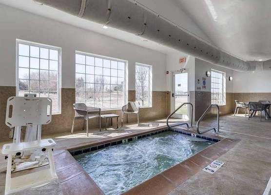 Sleep Inn & Suites Pleasant Hill - Des Moines 1