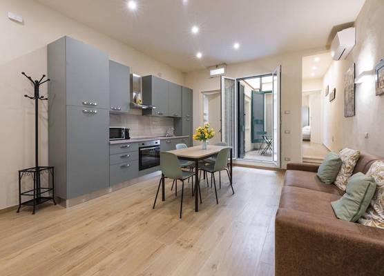Mercato Contemporary Apartment by Mmega 1