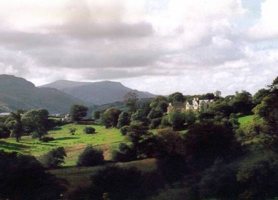 Woodhill House 1