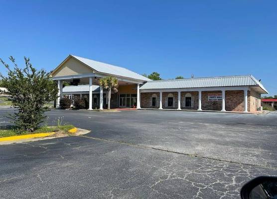 Orangeburg inn & Suites 1