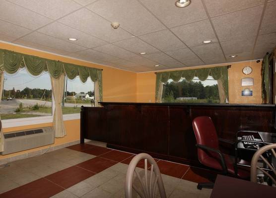 Days Inn by Wyndham Queensbury/Lake George 1