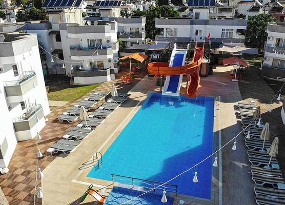 Throne Beach Resort & Spa - Ultra All Inclusive 1