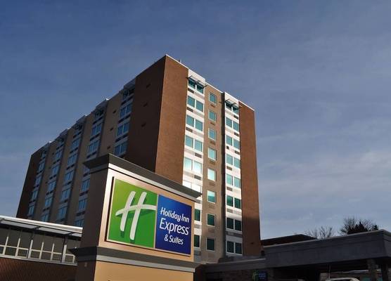 Holiday Inn Express & Suites PITTSBURGH WEST - GREEN TREE by IHG 1