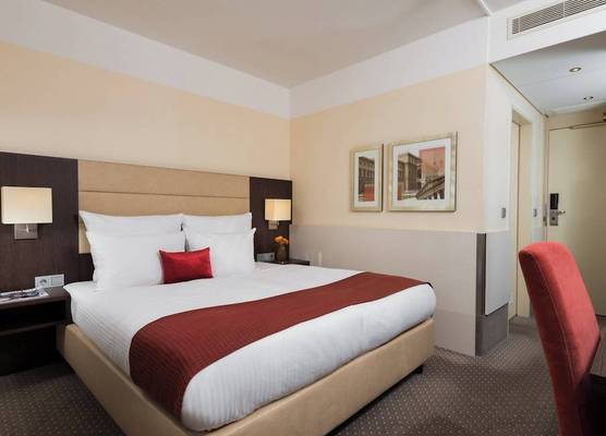 Leonardo Hotel Munich Arabellapark 1
