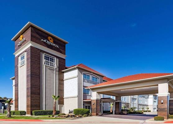 La Quinta by Wyndham Garland Harbor Point 1