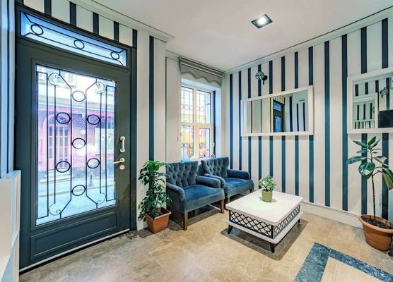 La Pazza Suites 1