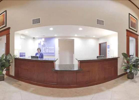 Holiday Inn Express & Suites SAN DIMAS by IHG 1