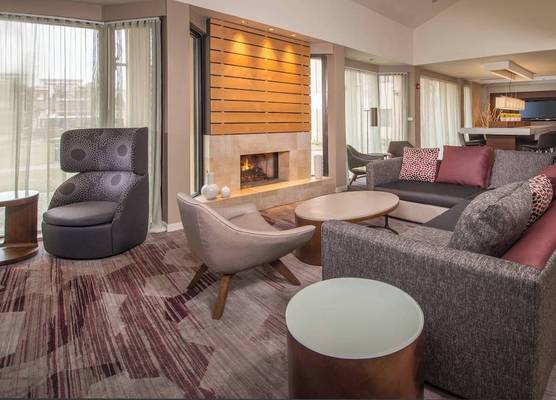 Courtyard By Marriott Baltimore BWI Airport 1
