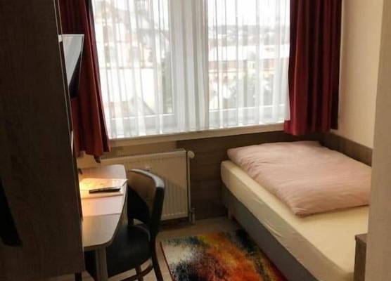 Hotel Peterchens Mondfahrt 1