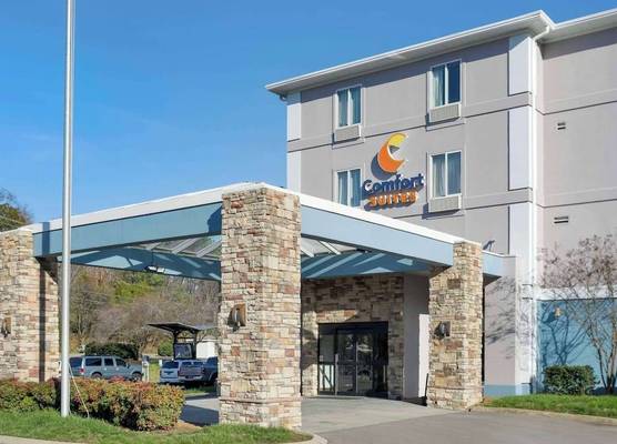 Comfort Suites Nashville Airport - BNA 1