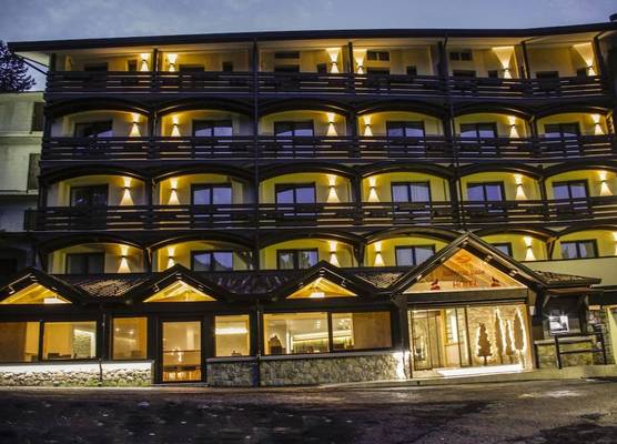 National Park Hotel & Spa 1