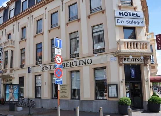 Hotel De Spiegel 1