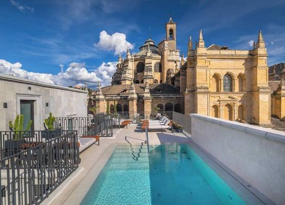 Gran Hotel Claridge Granada - Preferred Hotels & Resorts 1